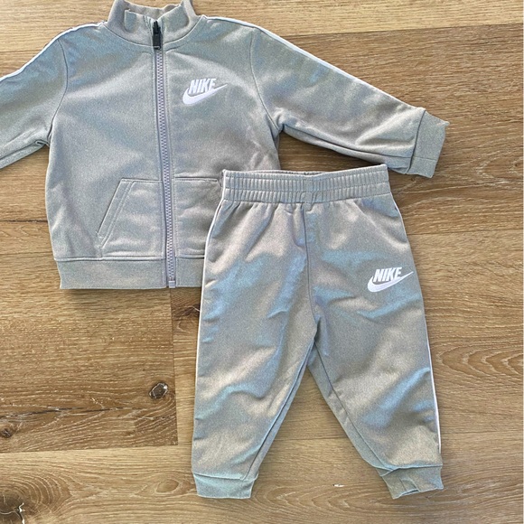 Nike: Sportswear Club Dri-FIT - Picture 8 of 16